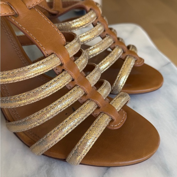 Tory Burch Size 8 Camel Tan and Gold Strappy Heels Metallic Leather Sandal Shoes - Picture 14 of 15